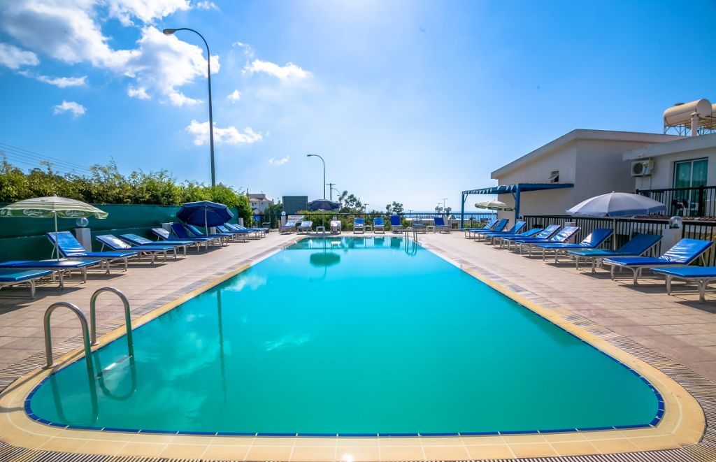 Aphelandra Lägenhetshotell Ayia Napa